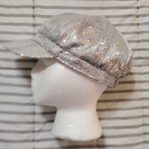 Sequined Cap - Picture 3 of 5